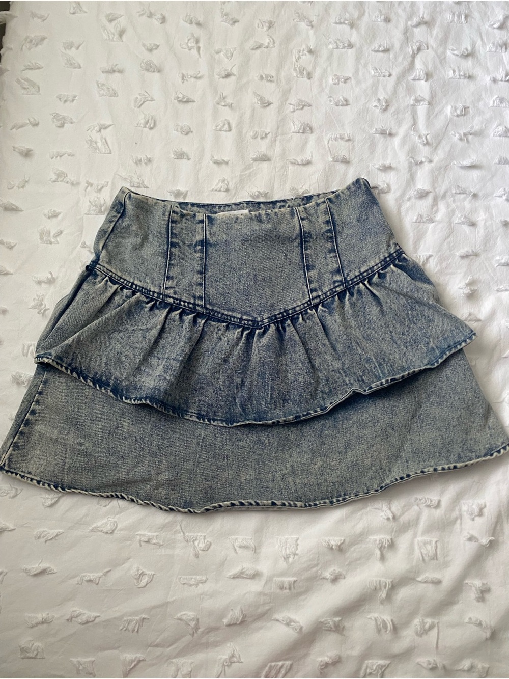 vestique Light Blue Denim Ruffle Mini Skirt